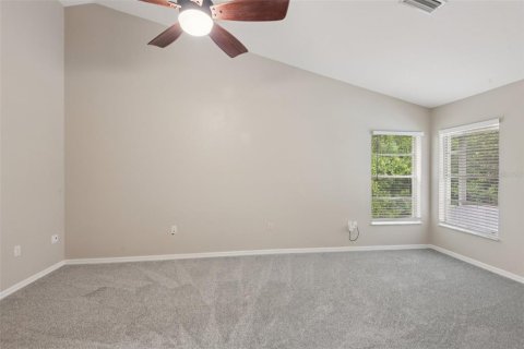 House in Spring Hill, Florida 4 bedrooms, 235.51 sq.m. № 1900110 - photo 14