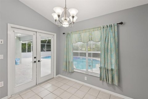 House in Spring Hill, Florida 4 bedrooms, 235.51 sq.m. № 1900110 - photo 12