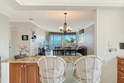 Copropriété à vendre à Sarasota, Floride: 2 chambres, 87.14 m2 № 2413540 - photo 15