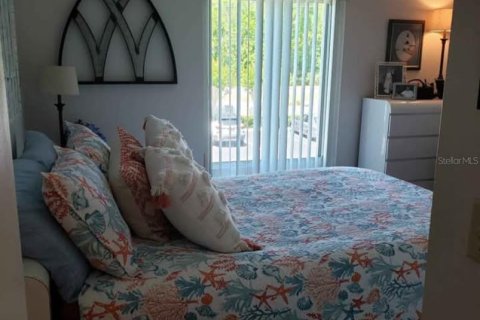 Condominio en alquiler en Sanford, Florida, 2 dormitorios, 90.58 m2 № 1917365 - foto 3