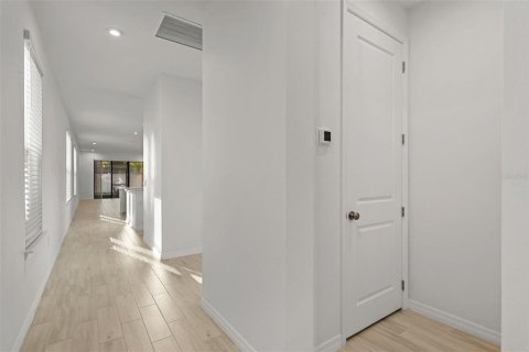 Villa ou maison à vendre à Winter Park, Floride: 4 chambres, 164.44 m2 № 2425319 - photo 7