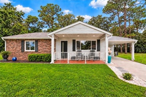 Villa ou maison à Ocala, Floride 2 chambres, 96.62 m2 № 2364631