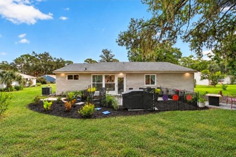 Villa ou maison à vendre à Ocala, Floride: 2 chambres, 96.62 m2 № 2364631 - photo 6