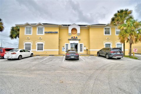 Commercial property in Davenport, Florida 538.83 sq.m. № 2237617 - photo 21