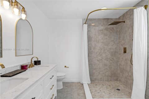 Casa en venta en Miami, Florida, 3 dormitorios, 154.4 m2 № 2172580 - foto 21
