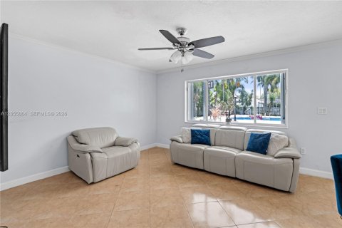 Casa en venta en Miami, Florida, 3 dormitorios, 154.4 m2 № 2172580 - foto 16