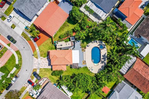 Casa en venta en Miami, Florida, 3 dormitorios, 154.4 m2 № 2172580 - foto 7