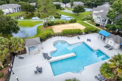 Condo in Gainesville, Florida, 2 bedrooms  № 2213067 - photo 23