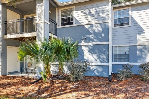 Condo in Gainesville, Florida, 2 bedrooms  № 2213067 - photo 2