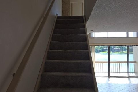 Condominio en venta en Altamonte Springs, Florida, 1 dormitorio, 85.93 m2 № 1907169 - foto 11