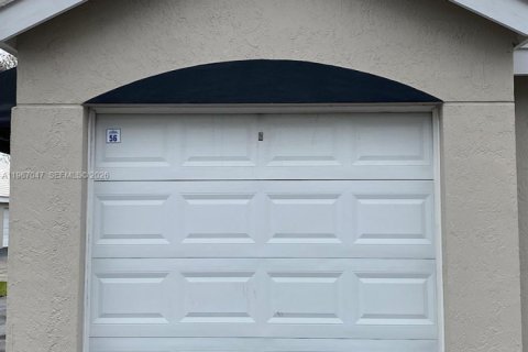 Снять в аренду кондоминиум в Окленд-Парк, Флорида 2 спальни, 96.43м2, № 2028723 - фото 4