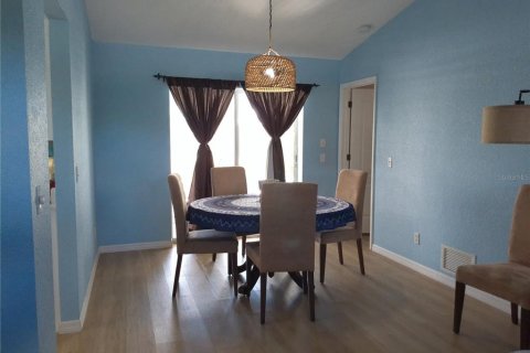 Villa ou maison à vendre à Port Charlotte, Floride: 3 chambres, 146.88 m2 № 2341794 - photo 12