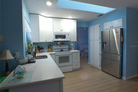 Villa ou maison à vendre à Port Charlotte, Floride: 3 chambres, 146.88 m2 № 2341794 - photo 11