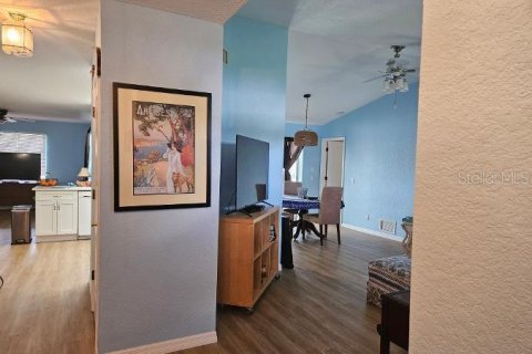 Villa ou maison à vendre à Port Charlotte, Floride: 3 chambres, 146.88 m2 № 2341794 - photo 8