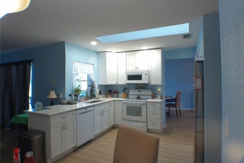 Villa ou maison à vendre à Port Charlotte, Floride: 3 chambres, 146.88 m2 № 2341794 - photo 10