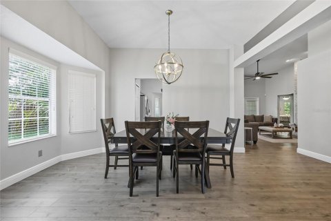 Casa en venta en Orlando, Florida, 4 dormitorios, 183.67 m2 № 1910621 - foto 10