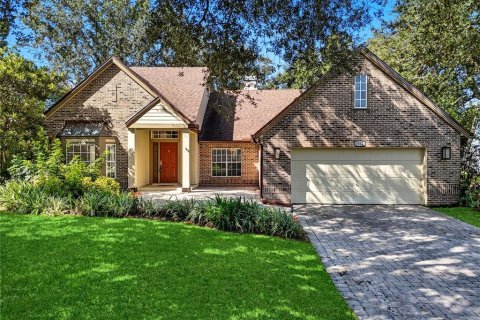Casa en venta en Orlando, Florida, 4 dormitorios, 183.67 m2 № 1910621 - foto 1