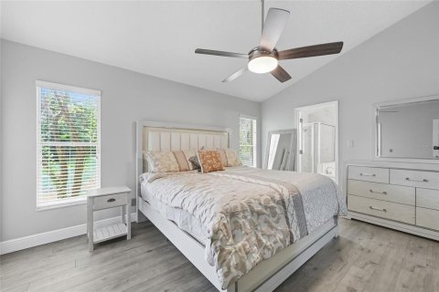 Casa en venta en Orlando, Florida, 4 dormitorios, 183.67 m2 № 1910621 - foto 27