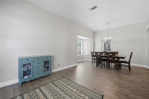 Casa en venta en Orlando, Florida, 4 dormitorios, 183.67 m2 № 1910621 - foto 8