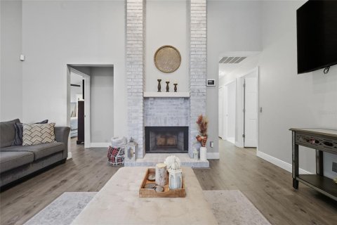 Casa en venta en Orlando, Florida, 4 dormitorios, 183.67 m2 № 1910621 - foto 16