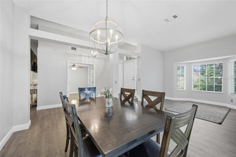 Casa en venta en Orlando, Florida, 4 dormitorios, 183.67 m2 № 1910621 - foto 11