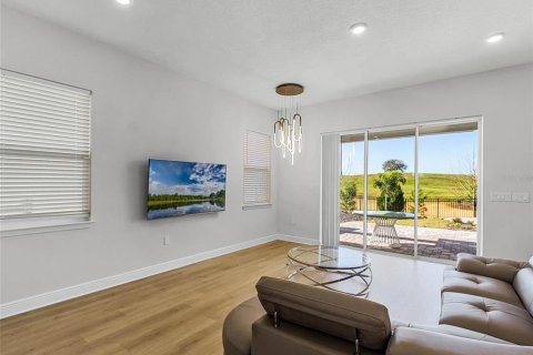 Villa ou maison à louer à Montverde, Floride: 4 chambres, 263.56 m2 № 2405493 - photo 8