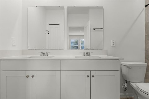 Casa en venta en Haines City, Florida, 4 dormitorios, 195.93 m2 № 1883638 - foto 16
