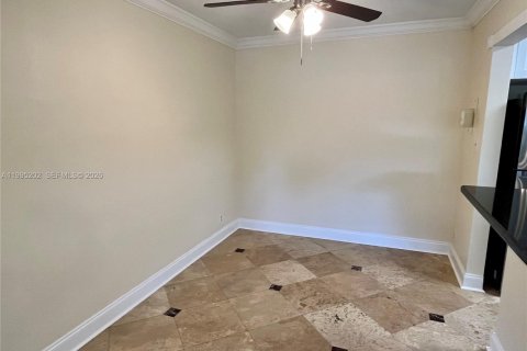 Copropriété à louer à Hollywood, Floride: 2 chambres, 89.19 m2 № 2059147 - photo 9