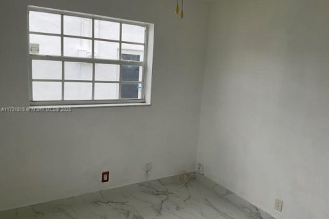 Casa en venta en Tamarac, Florida, 2 dormitorios, 80.27 m2 № 1481617 - foto 23