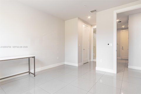 Купить виллу или дом в Дорал, Флорида 3 спальни, 222.87м2, № 2262551 - фото 8
