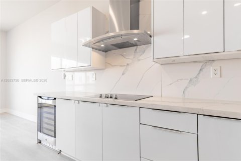Купить виллу или дом в Дорал, Флорида 3 спальни, 222.87м2, № 2262551 - фото 22