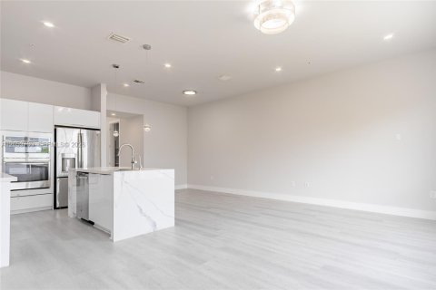 Купить виллу или дом в Дорал, Флорида 3 спальни, 222.87м2, № 2262551 - фото 18