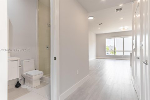 Купить виллу или дом в Дорал, Флорида 3 спальни, 222.87м2, № 2262551 - фото 23