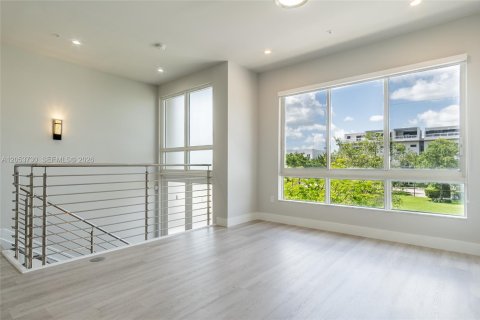 Casa en LANDMARK en Doral, Florida 3 dormitorios, 222.87 m2 № 2262551
