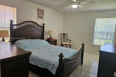 Купить кондоминиум в Лейк-Уорт, Флорида 2 спальни, 87.42м2, № 1897473 - фото 8