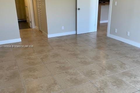 Снять в аренду кондоминиум в Майами, Флорида 1 спальня, 65.96м2, № 1956209 - фото 8