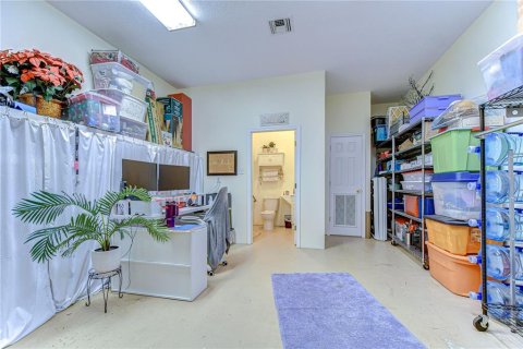 House in Tampa, Florida 3 bedrooms, 96.15 sq.m. № 1656902 - photo 18