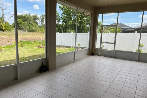 Casa en alquiler en North Port, Florida, 3 dormitorios, 174.19 m2 № 1866511 - foto 28