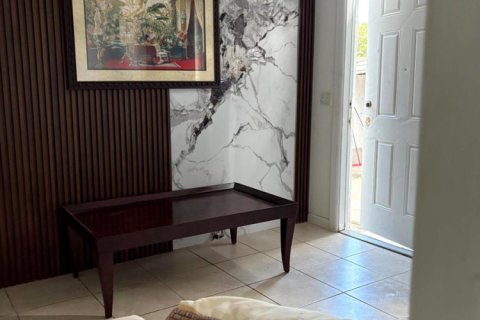 Casa en alquiler en Hollywood, Florida, 1 dormitorio, 64.1 m2 № 2147217 - foto 3