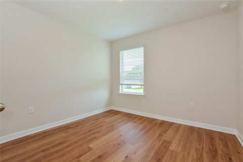 Townhouse in Wildwood, Florida 3 bedrooms, 149.02 sq.m. № 1751849 - photo 12