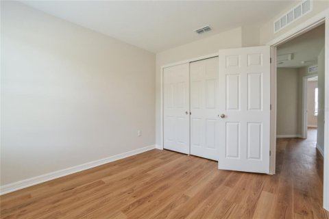 Townhouse in Wildwood, Florida 3 bedrooms, 149.02 sq.m. № 1751849 - photo 11