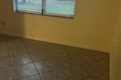 Casa en alquiler en Orlando, Florida, 3 dormitorios, 95.78 m2 № 1913648 - foto 21