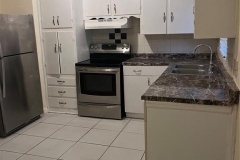 Casa en alquiler en Orlando, Florida, 3 dormitorios, 95.78 m2 № 1913648 - foto 7