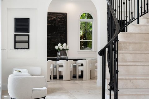 Снять в аренду виллу или дом в Пайнкрест, Флорида 9 спален, 822.65м2, № 1981726 - фото 15