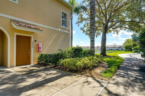 Condominio en alquiler en Sarasota, Florida, 3 dormitorios, 131.64 m2 № 1560639 - foto 26