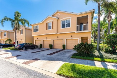 Condominio en alquiler en Sarasota, Florida, 3 dormitorios, 131.64 m2 № 1560639 - foto 1