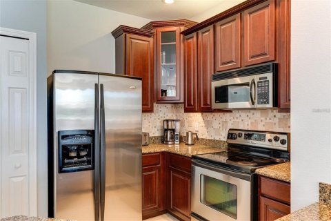 Condominio en alquiler en Sarasota, Florida, 3 dormitorios, 131.64 m2 № 1560639 - foto 2
