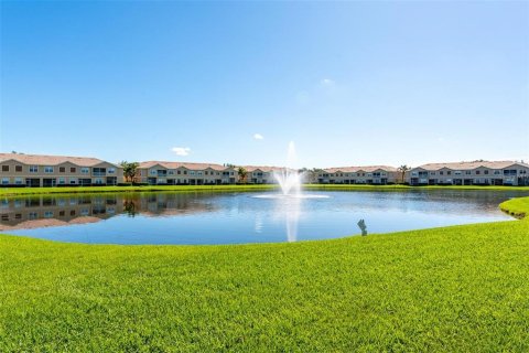 Condominio en alquiler en Sarasota, Florida, 3 dormitorios, 131.64 m2 № 1560639 - foto 24