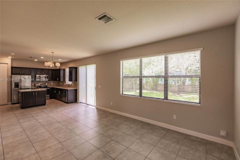 House in Boynton Beach, Florida 4 bedrooms, 191.38 sq.m. № 1783648 - photo 9