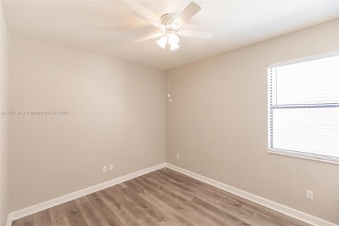 House in Boynton Beach, Florida 4 bedrooms, 191.38 sq.m. № 1783648 - photo 27